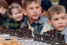 Photo of 5 أسباب تفسر ضرورة تعليم الأطفال لعبة الشطرنج